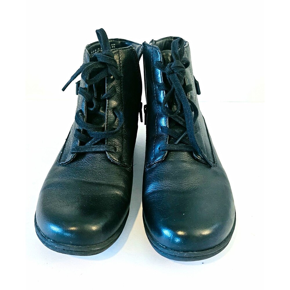 Clarks Gina Women's Black Leather Ankle Bootie Lace Up Side Zip Comfort 9